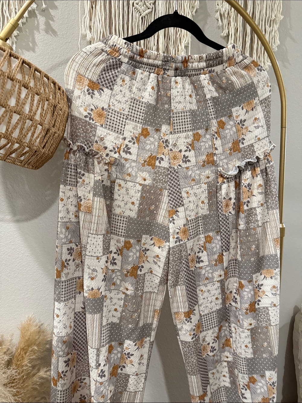 Women's Patchwork Floral Wide-Leg Pants - Gray & Mustard - Picture 5 of 5